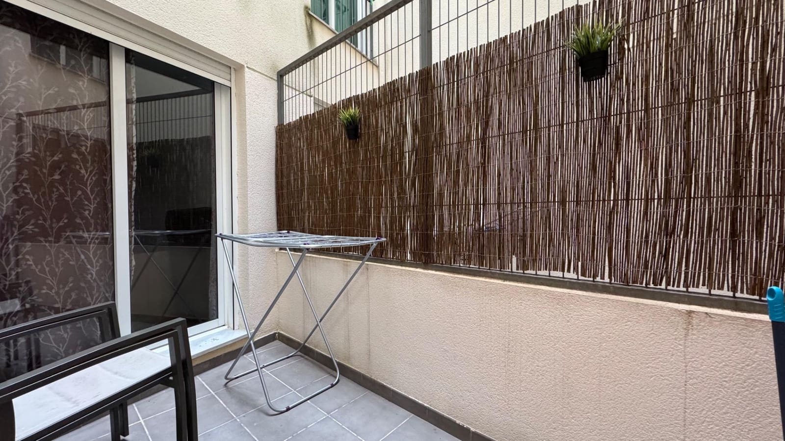 2 sovrum Lägenhet till salu i Gilet - 190 000 € (Ref: 9102924)