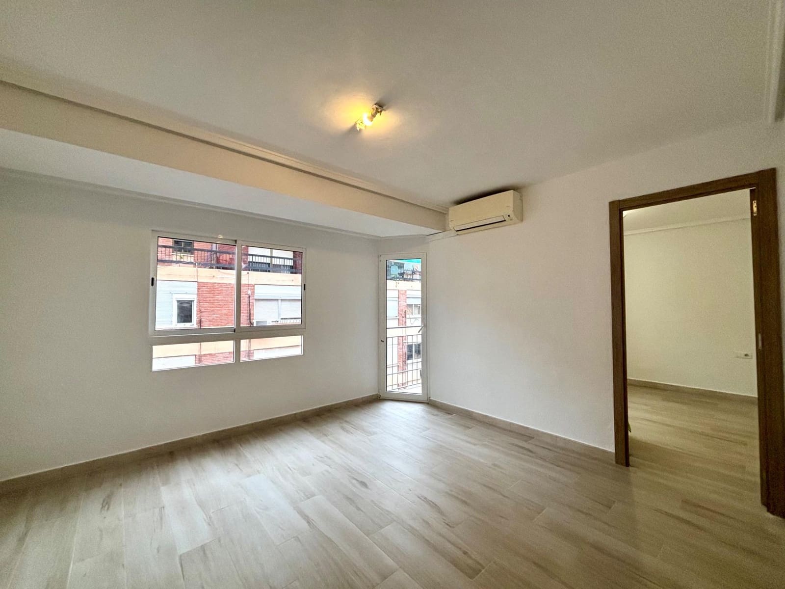 4 camera da letto Appartamento da affittare in Valencia citta - 1.245 € (Rif: 9104686)