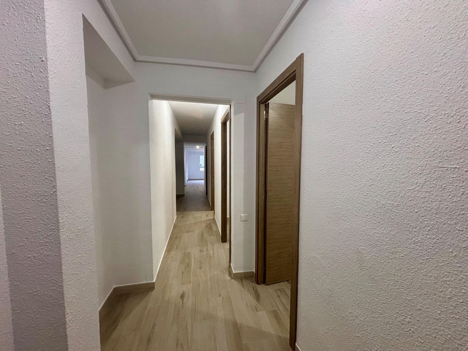 4 camera da letto Appartamento da affittare in Valencia citta - 1.245 € (Rif: 9104686)