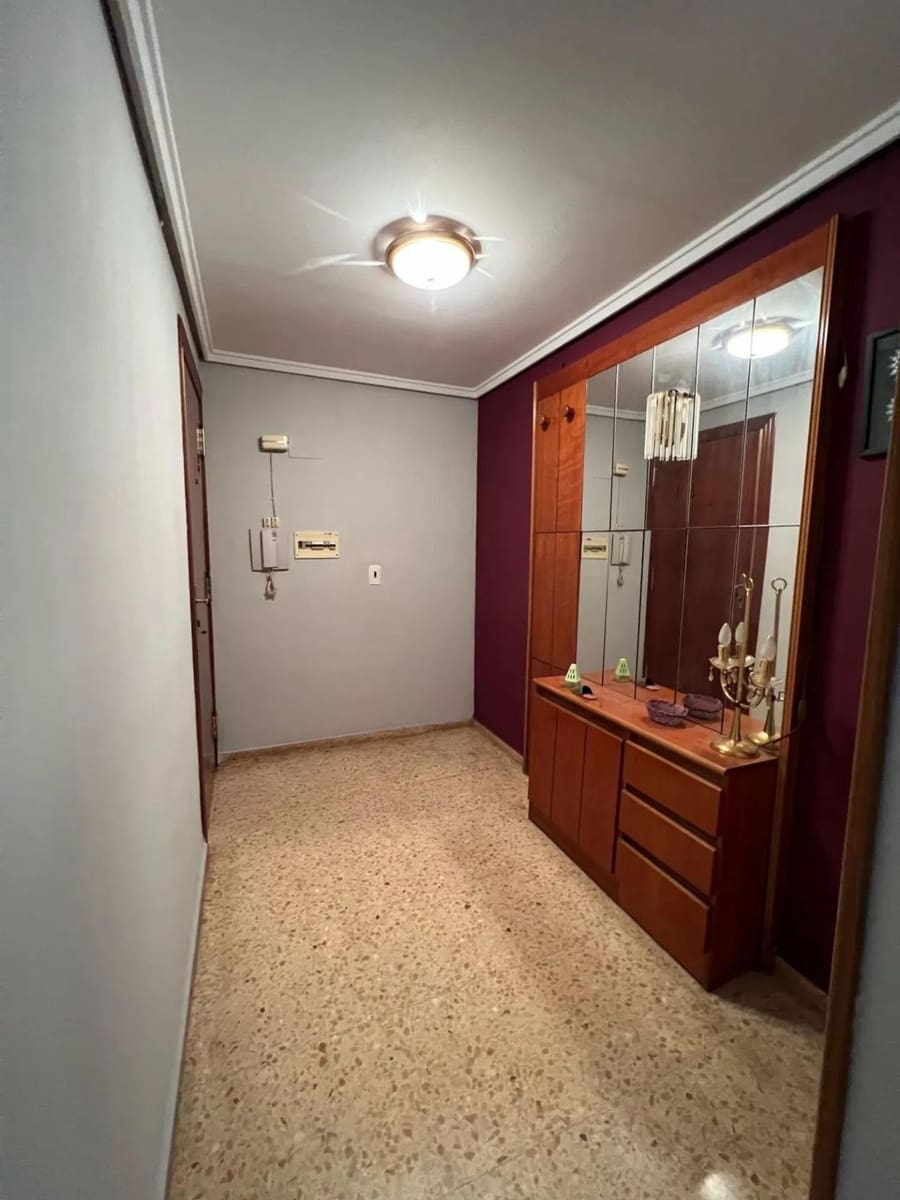 4 soveværelse Lejlighed til salg i Sagunto / Sagunt - € 160.000 (Ref: 9106553)