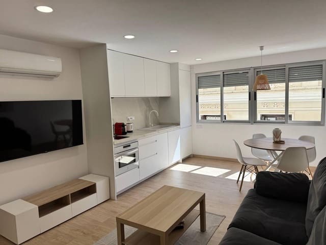 2 soveværelse Lejlighed til salg i El Mercat, Valencia by - € 360.000 (Ref: 9108712)