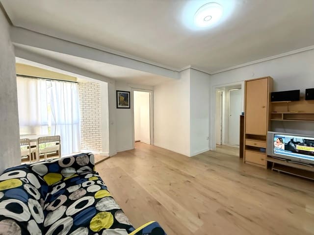 3 soveværelse Lejlighed til leje i Algiros, Valencia by - € 1.250 (Ref: 9125113)