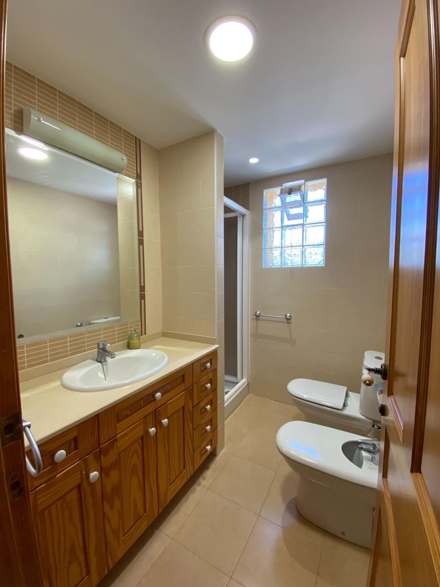 3 camera da letto Villa da affittare in Riba-roja de Turia con piscina - 2.500 € (Rif: 9134481)