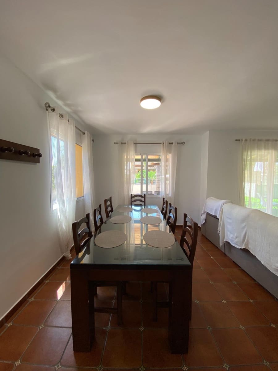 3 camera da letto Villa da affittare in Riba-roja de Turia con piscina - 2.500 € (Rif: 9134481)