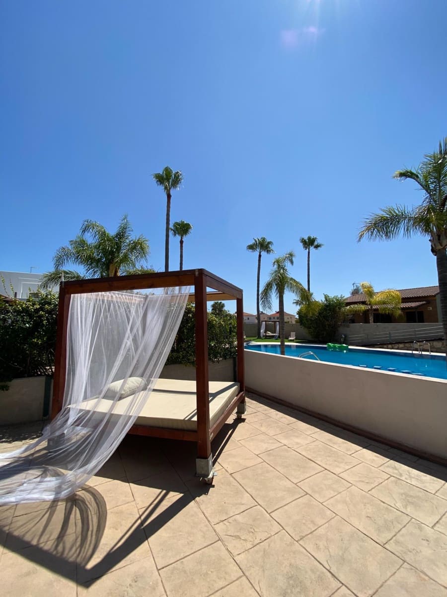 3 camera da letto Villa da affittare in Riba-roja de Turia con piscina - 2.500 € (Rif: 9134481)