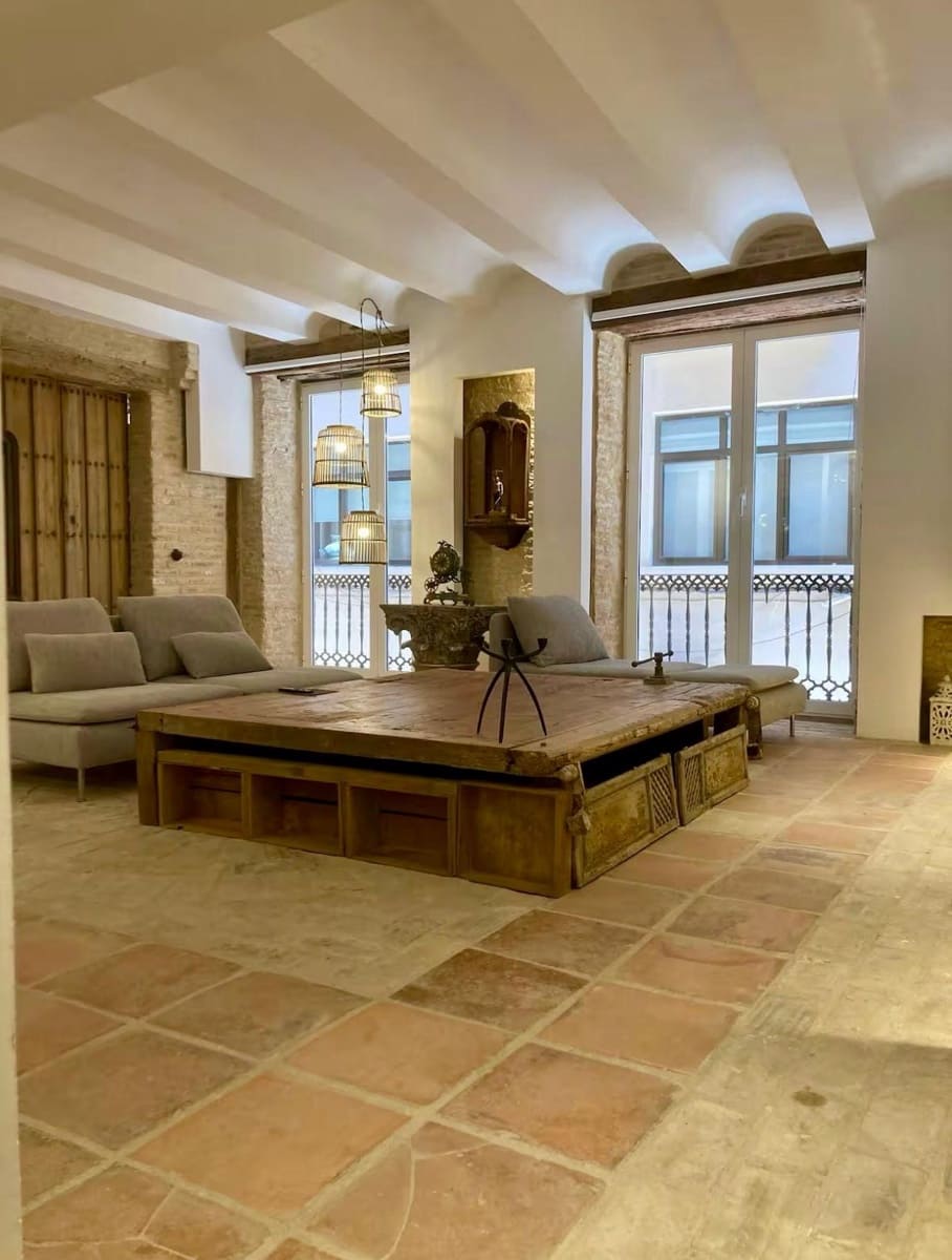 2 soveværelse Lejlighed til leje i Valencia by - € 2.000 (Ref: 9161045)