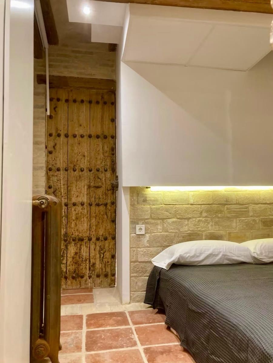 2 soveværelse Lejlighed til leje i Valencia by - € 2.000 (Ref: 9161045)