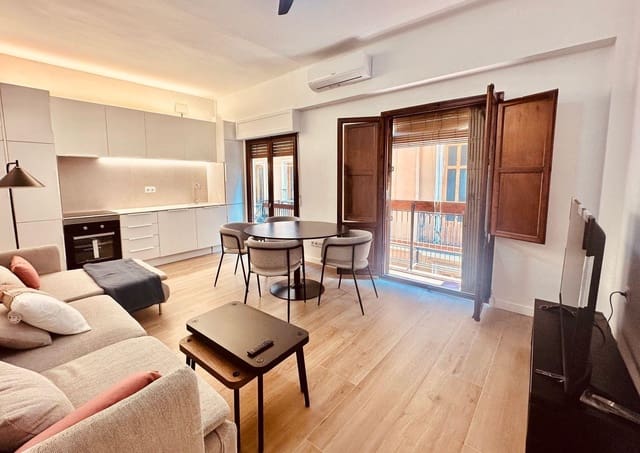 Apartamento de 3 habitaciones en Ciutat Vella, València ciudad en alquiler - 1.875 € (Ref: 9161046)