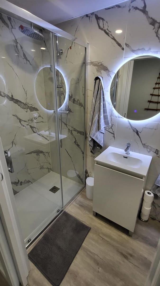 1 makuuhuone Huoneisto myytävänä paikassa Valencia kaupunki mukana uima-altaan - 265 000 € (Ref: 9178151)