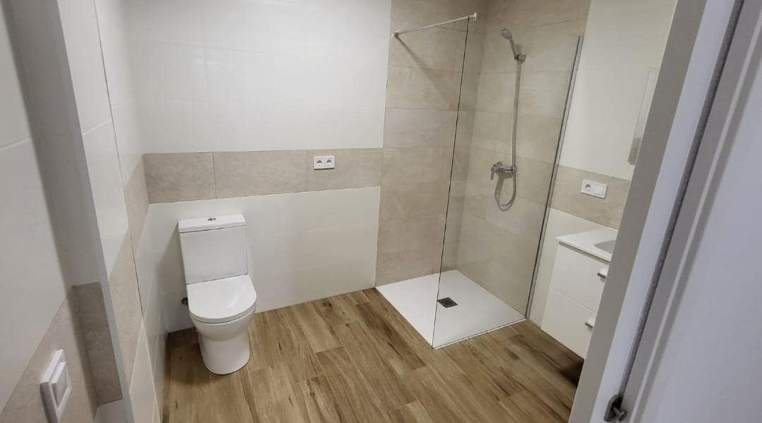 1 soveværelse Erhverv til salg i Valencia by - € 85.000 (Ref: 9178152)