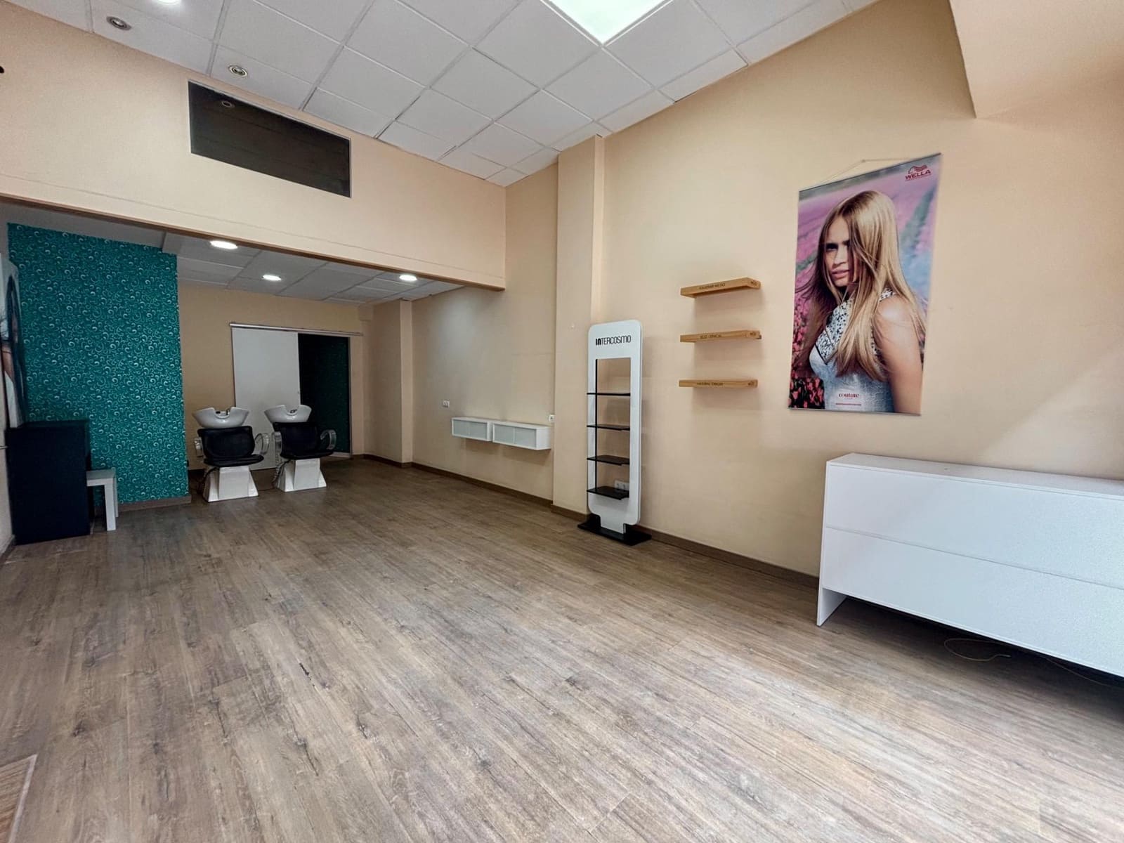 Kaupallinen vuokrattavana paikassa Valencia kaupunki - 895 € (Ref: 9181063)