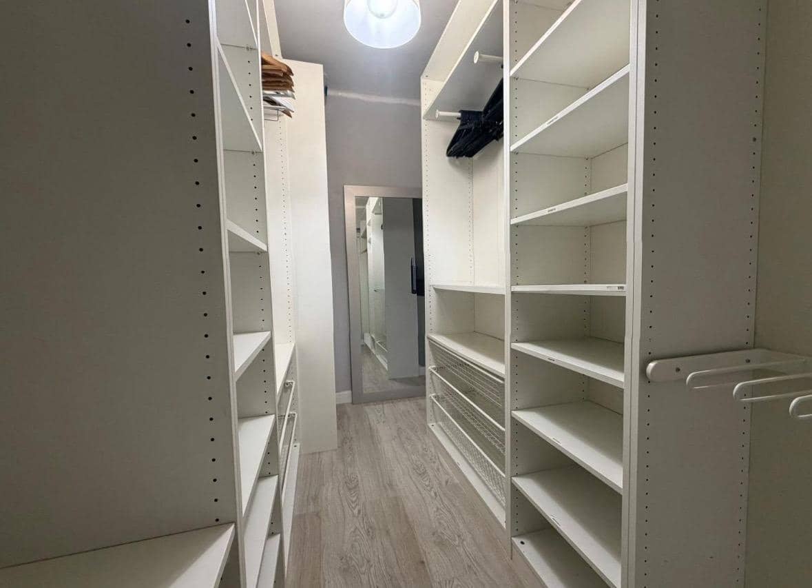 2 makuuhuone Huoneisto vuokrattavana paikassa Valencia kaupunki - 1 600 € (Ref: 9233011)