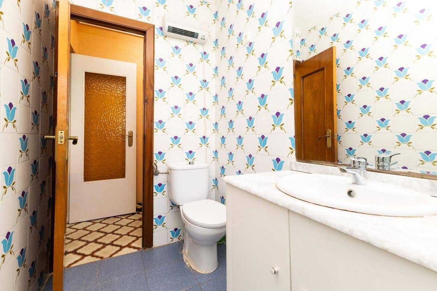 6 makuuhuone Huvila myytävänä paikassa La Canada mukana uima-altaan - 569 000 € (Ref: 9269765)