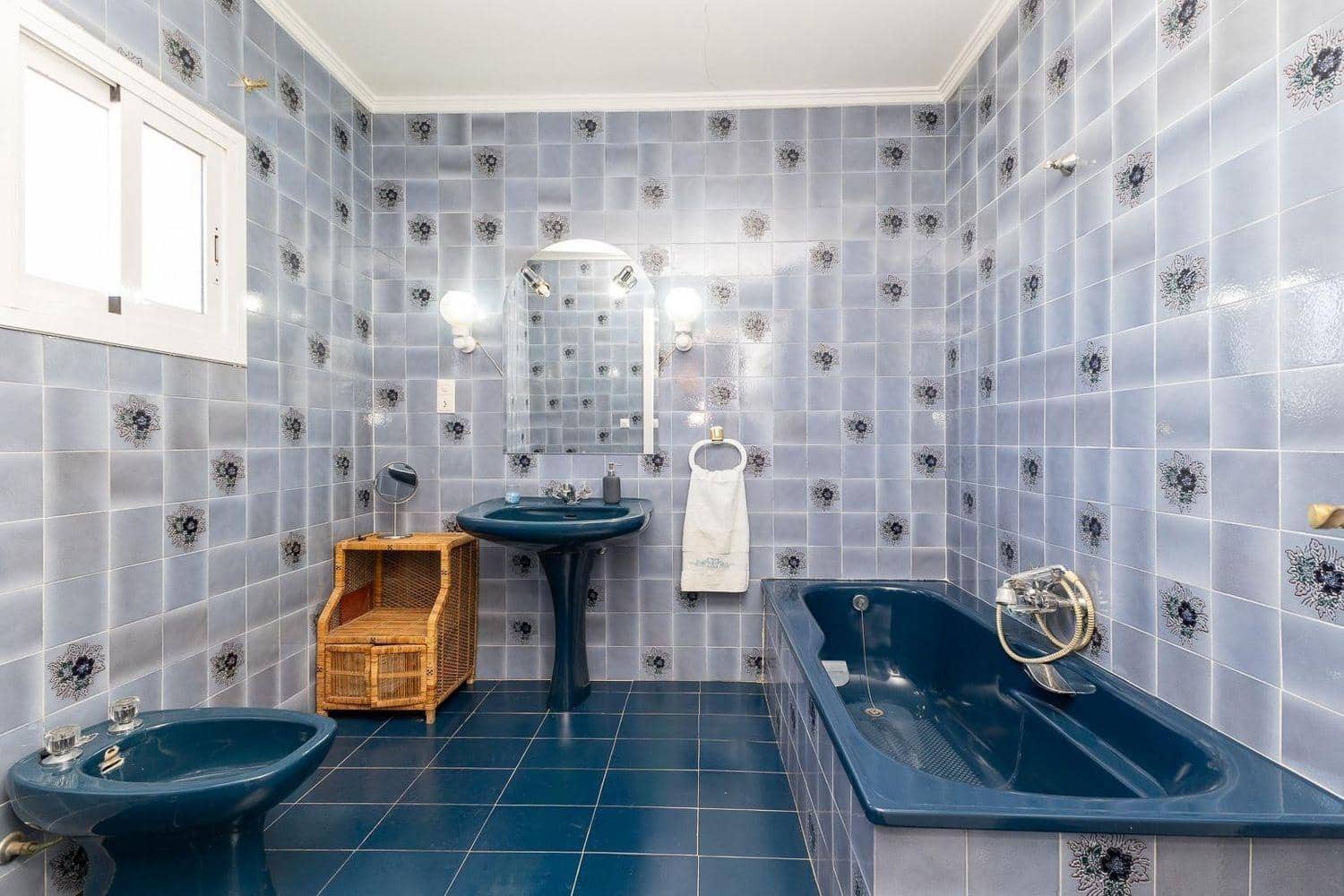 6 makuuhuone Huvila myytävänä paikassa La Canada mukana uima-altaan - 569 000 € (Ref: 9269765)