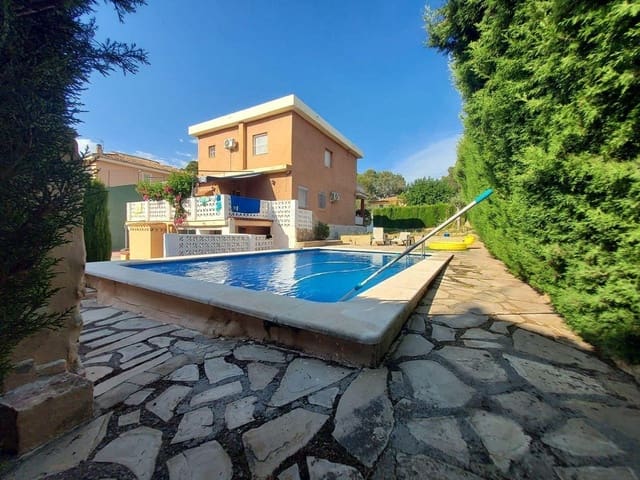 6 soverom Villa til salgs i La Cañada, Paterna med svømmebasseng - € 569 000 (Ref: 9269765)