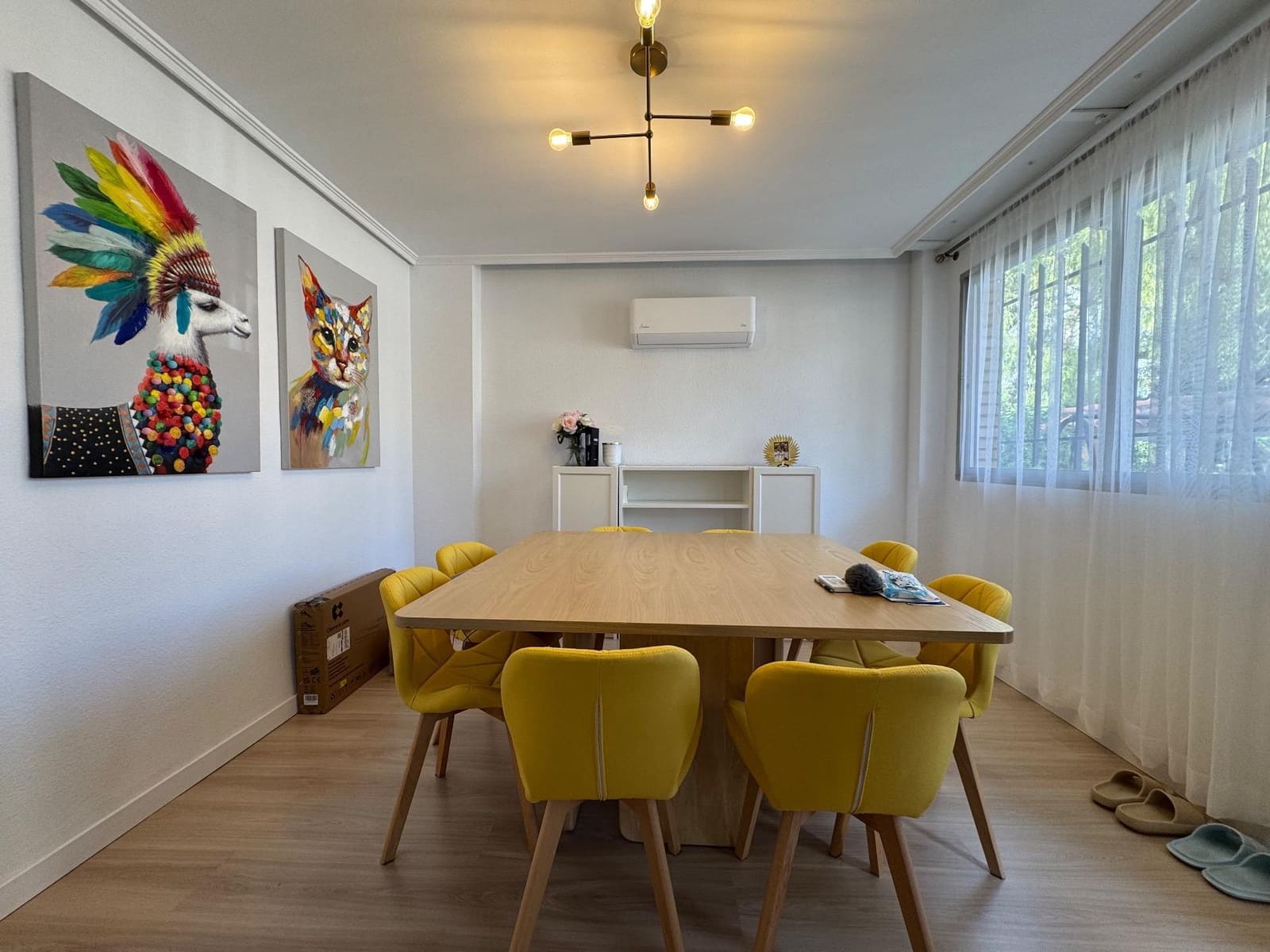 Villa/Maison de 4 chambres à louer à Torrent avec piscine - 2 800 € (Ref: 9272632)