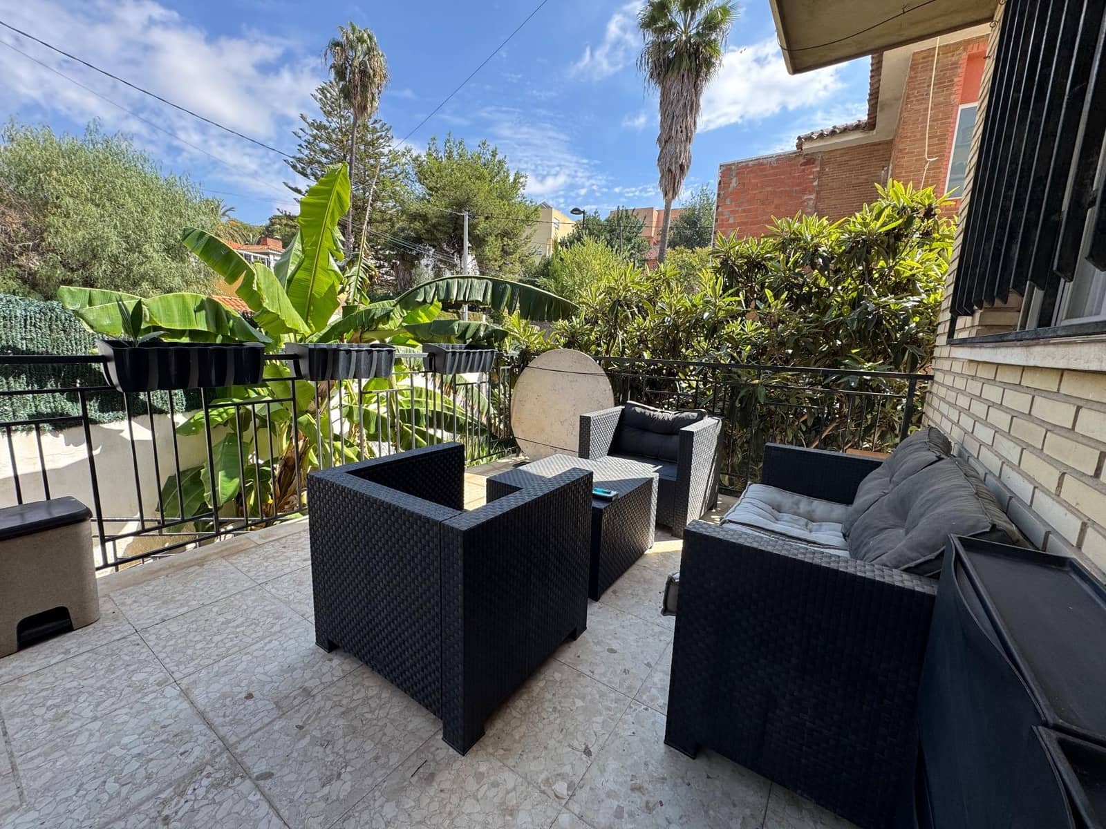 Villa/Maison de 4 chambres à louer à Torrent avec piscine - 2 800 € (Ref: 9272632)