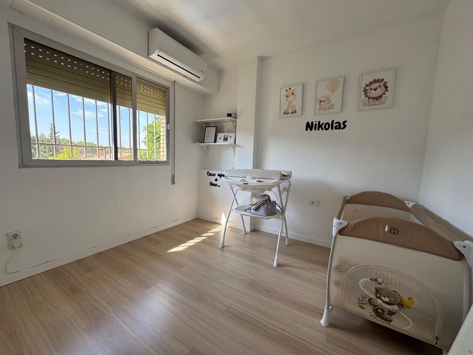 4 Zimmer Villa zu vermieten in Torrent mit Pool Garage - 2.700 € (Ref: 9272632)