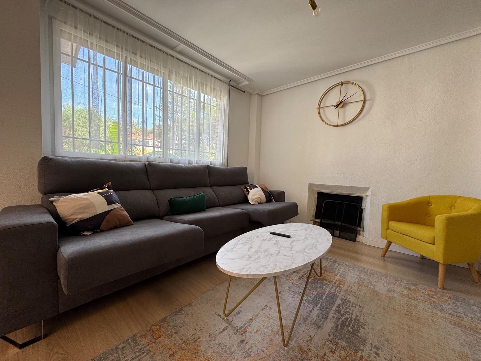 4 Zimmer Villa zu vermieten in Torrent mit Pool Garage - 2.700 € (Ref: 9272632)