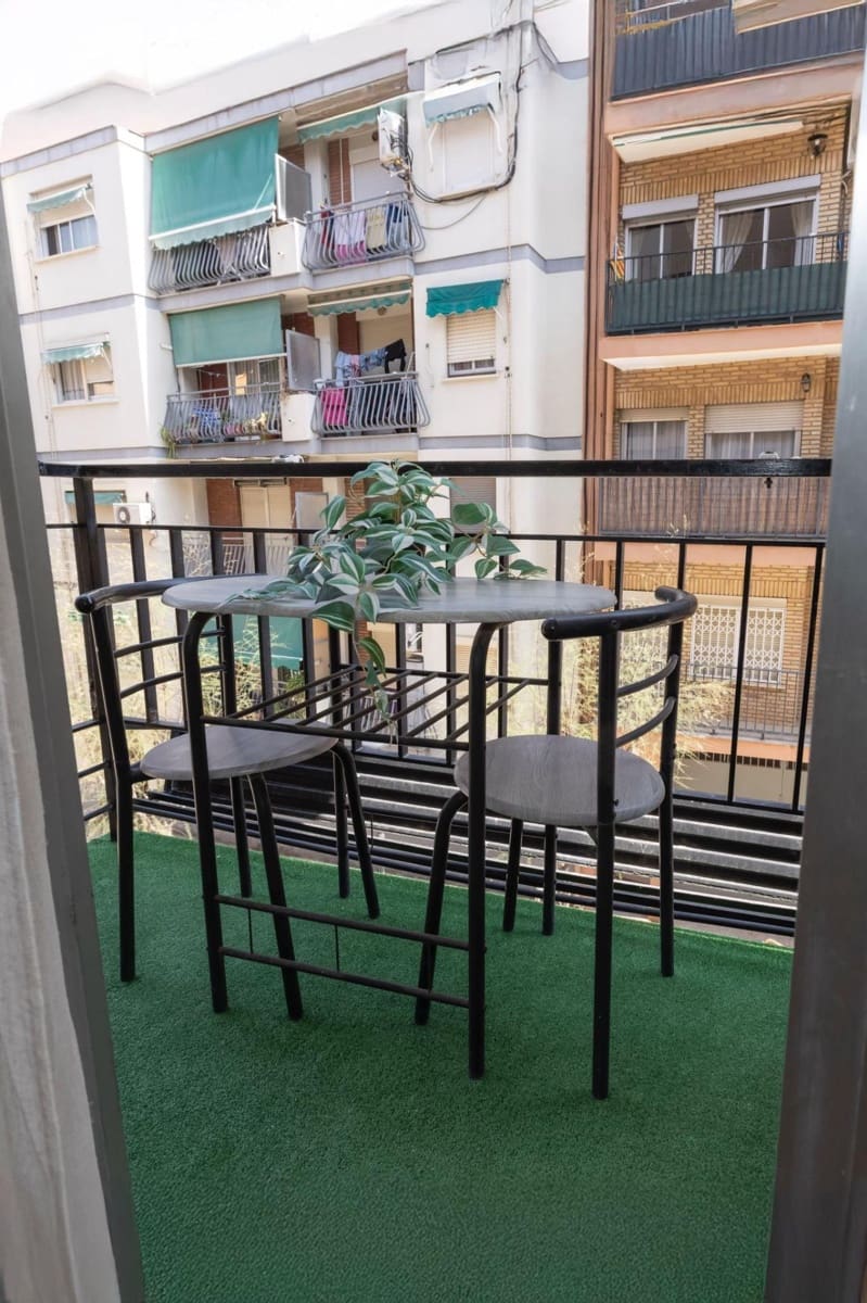 3 bedroom Flat for rent in Aldaia - € 1,600 (Ref: 9308540)