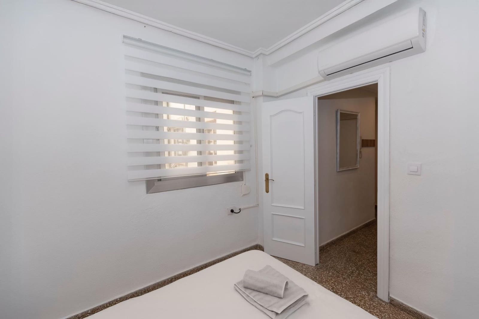 3 bedroom Flat for rent in Aldaia - € 1,600 (Ref: 9308540)