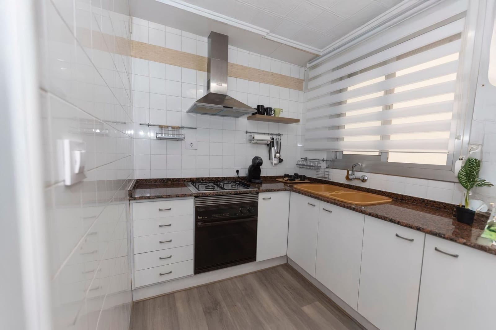 3 bedroom Flat for rent in Aldaia - € 1,600 (Ref: 9308540)