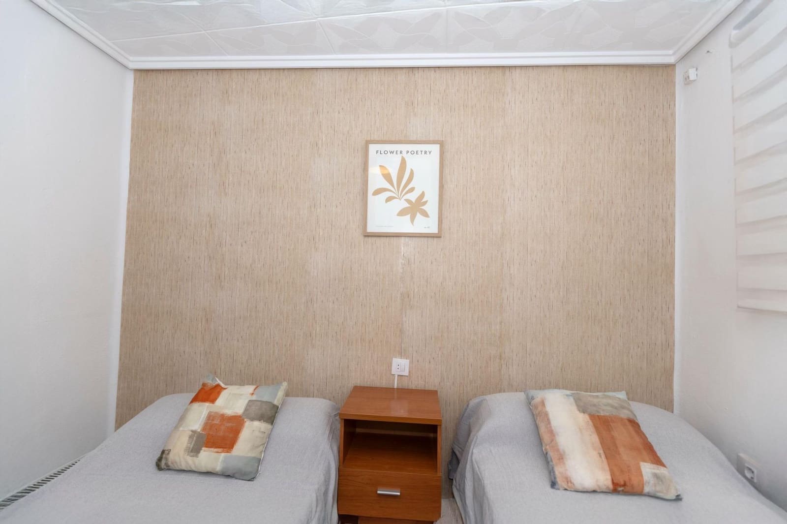 3 bedroom Flat for rent in Aldaia - € 1,600 (Ref: 9308540)