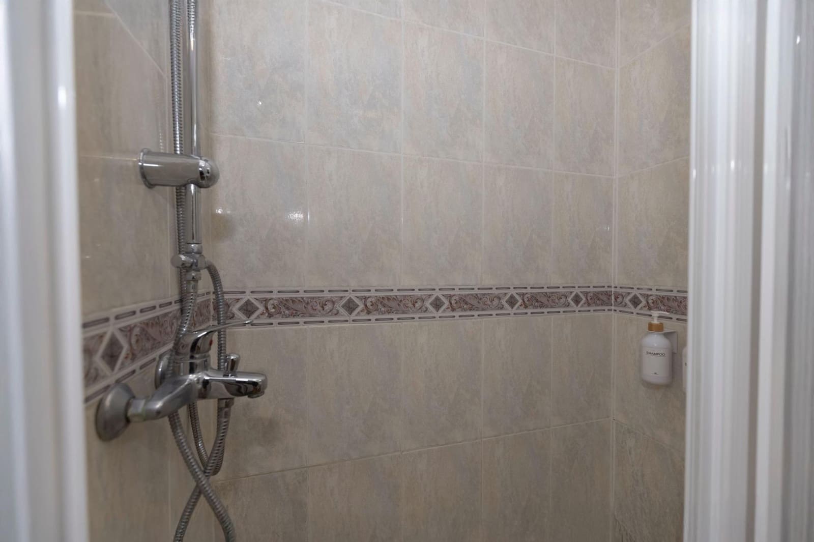 3 bedroom Flat for rent in Aldaia - € 1,600 (Ref: 9308540)