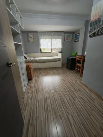 3 soveværelse Lejlighed til salg i Marxalenes, Valencia by - € 320.000 (Ref: 9317871)