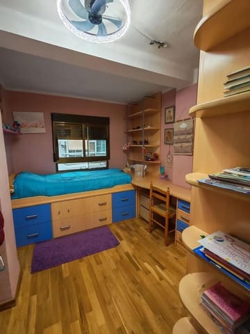 3 soveværelse Lejlighed til salg i Marxalenes, Valencia by - € 320.000 (Ref: 9317871)