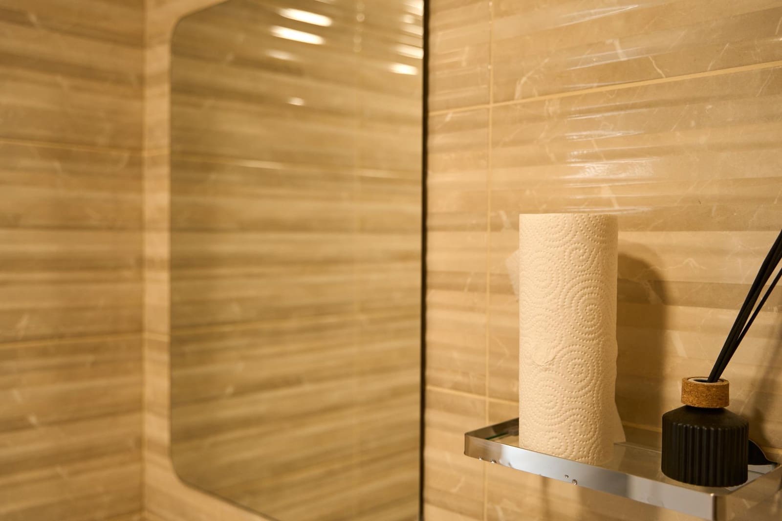 Biznes do wynajęcia w Miasto Walencja - 1 200 € (Ref: 9330667)