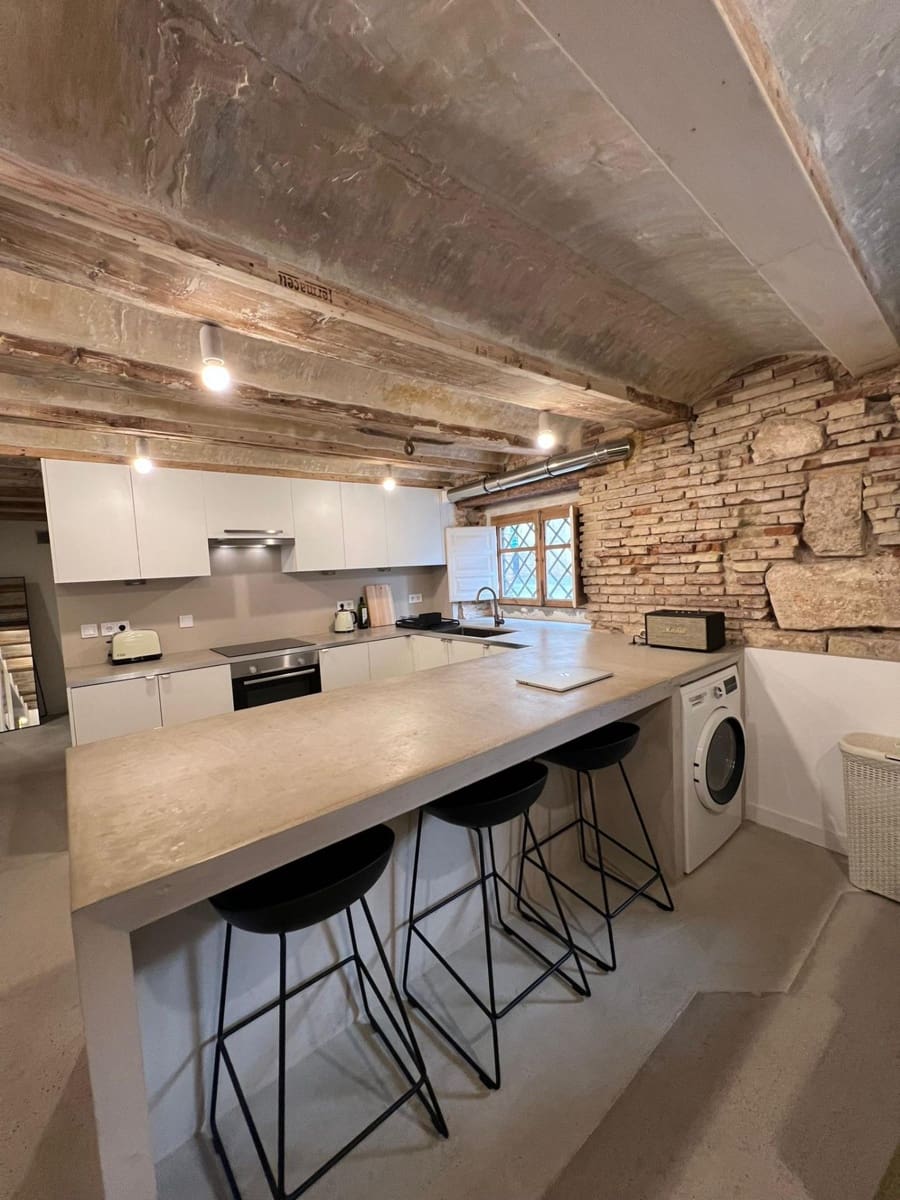 3 soveværelse Lejlighed til leje i Valencia by - € 2.500 (Ref: 9387953)