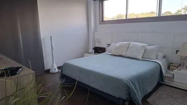 4 soveværelse Rækkehus til salg i San Antonio de Benagéber med swimmingpool garage - € 580.000 (Ref: 9415983)