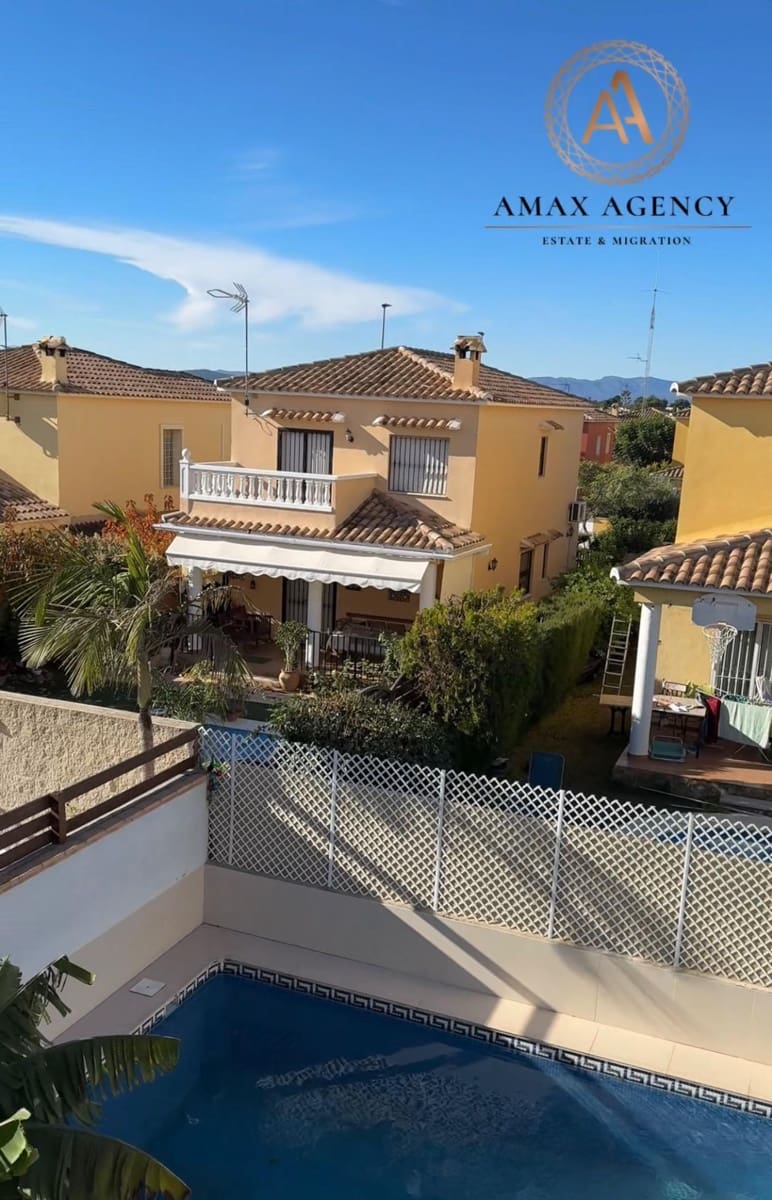 3 slaapkamer Villa te huur in La Pobla de Vallbona met garage - € 2.000 (Ref: 9437141)