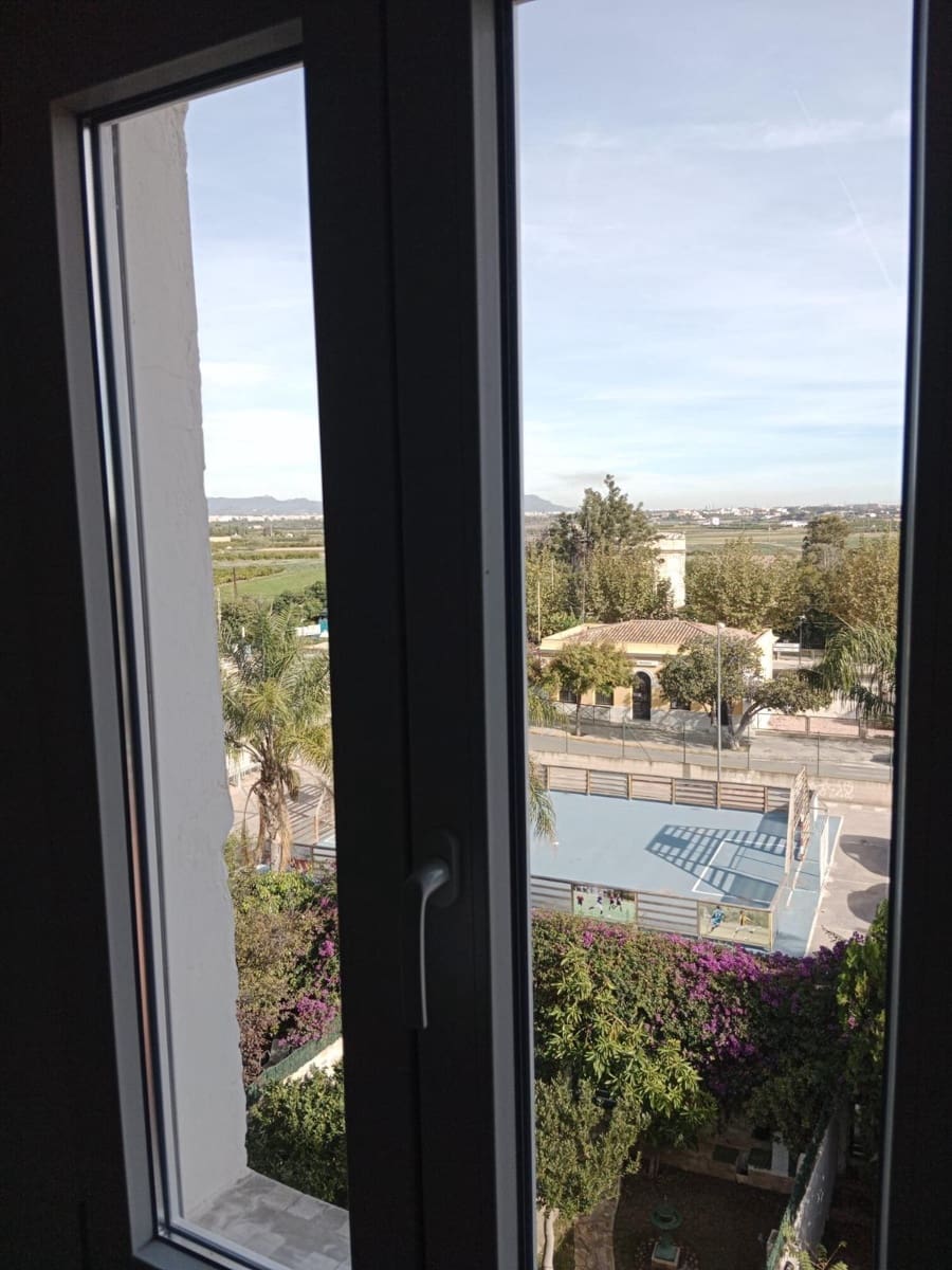 3 makuuhuone Asunto myytävänä paikassa Burjassot - 170 000 € (Ref: 9446368)