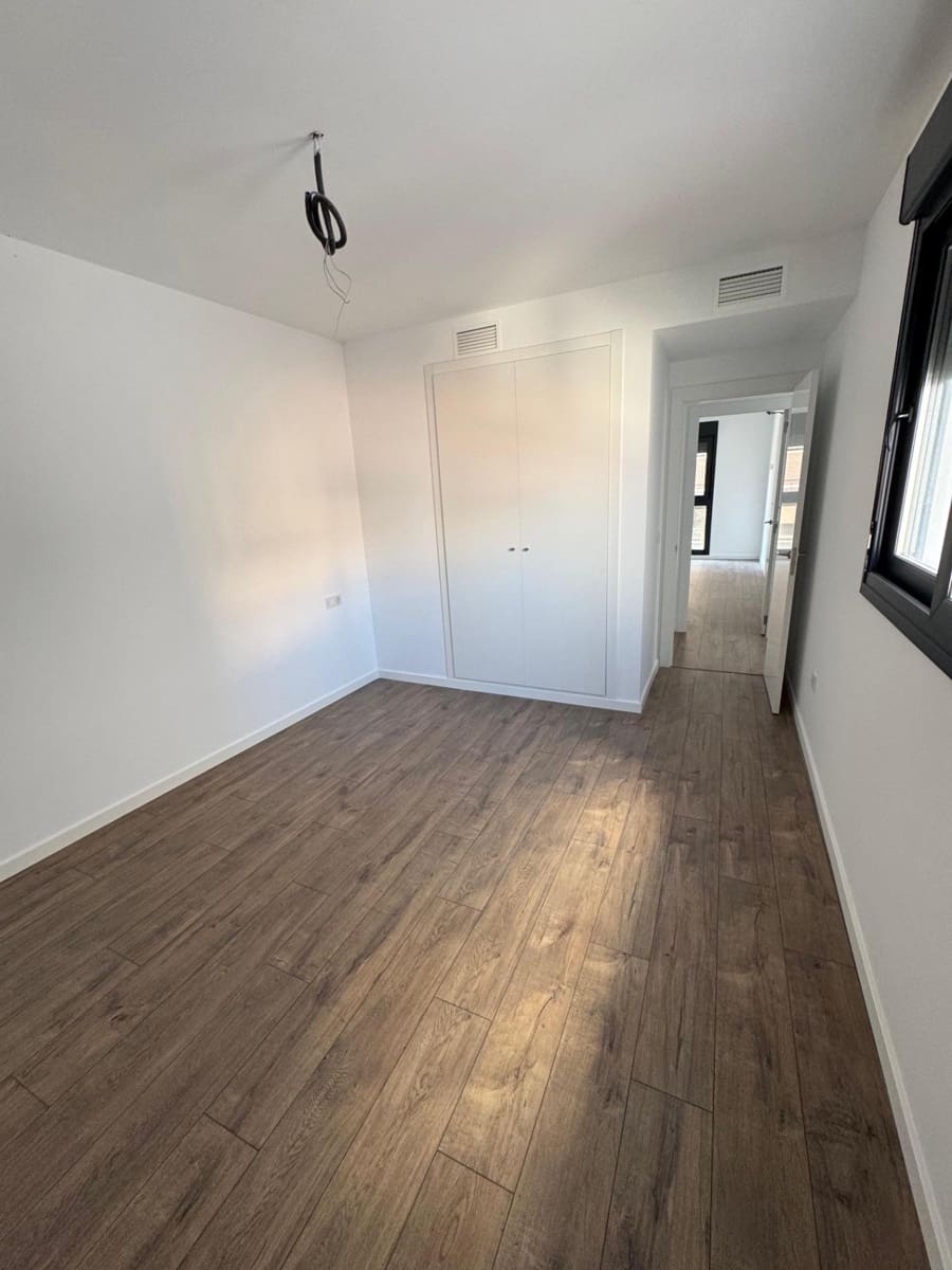 3 soveværelse Lejlighed til leje i Valencia by - € 2.000 (Ref: 9488720)