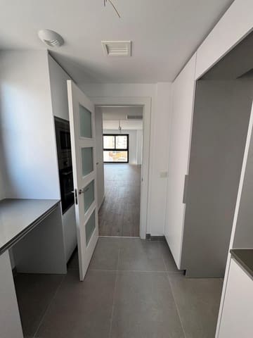 3 soveværelse Lejlighed til leje i Benicalap, Valencia by - € 2.000 (Ref: 9488720)