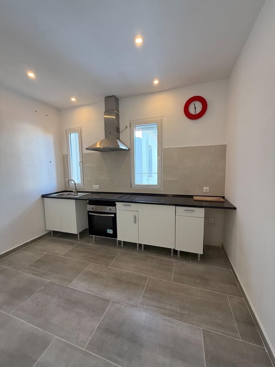 3 bedroom Flat for sale in Burjassot - € 169,900 (Ref: 9491470)