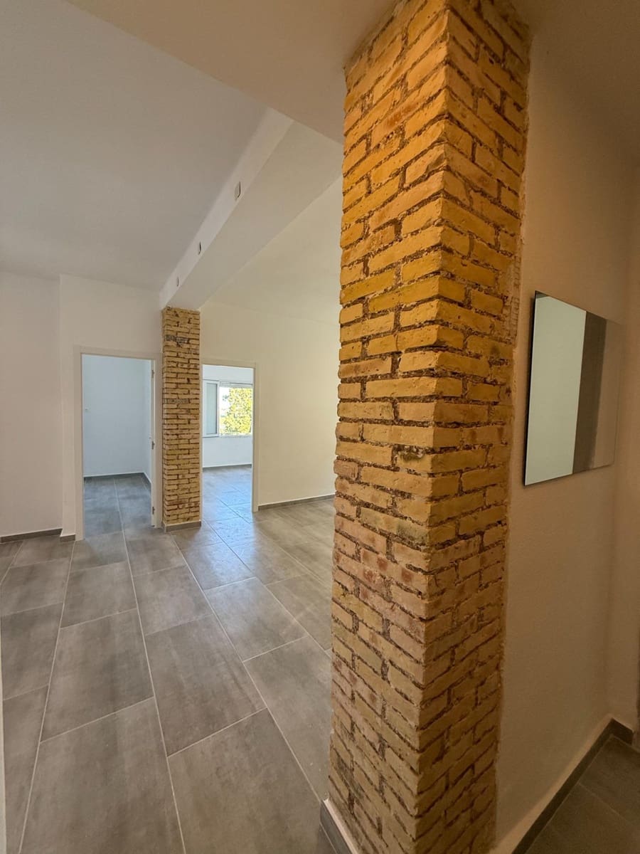 3 bedroom Flat for sale in Burjassot - € 169,900 (Ref: 9491470)