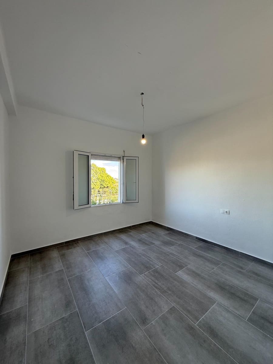 3 bedroom Flat for sale in Burjassot - € 169,900 (Ref: 9491470)