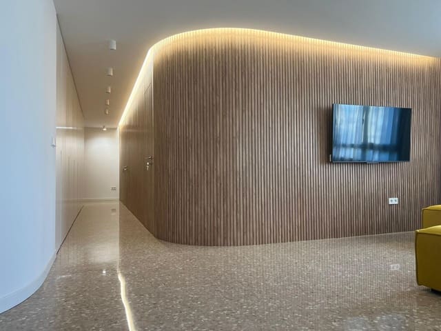 Piso de 4 habitaciones en Ciutat de les Arts i de les Ciencies, València ciudad en alquiler - 2.800 € (Ref: 9495326)