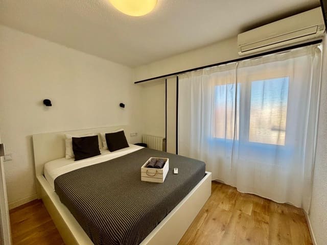 Piso de 3 habitaciones en Camins al Grau, València ciudad en alquiler - 1.800 € (Ref: 9497271)