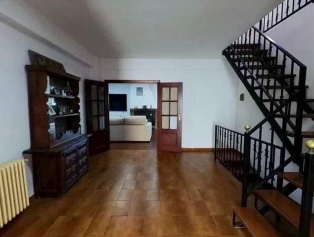 5 soveværelse Villa til salg i Torrent med garage - € 710.000 (Ref: 9502398)