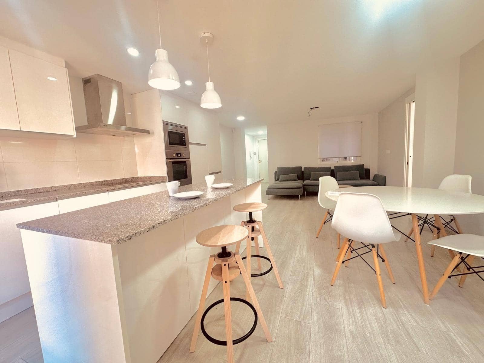 2 slaapkamer Appartement te huur in Sagunto / Sagunt - € 850 (Ref: 9502400)