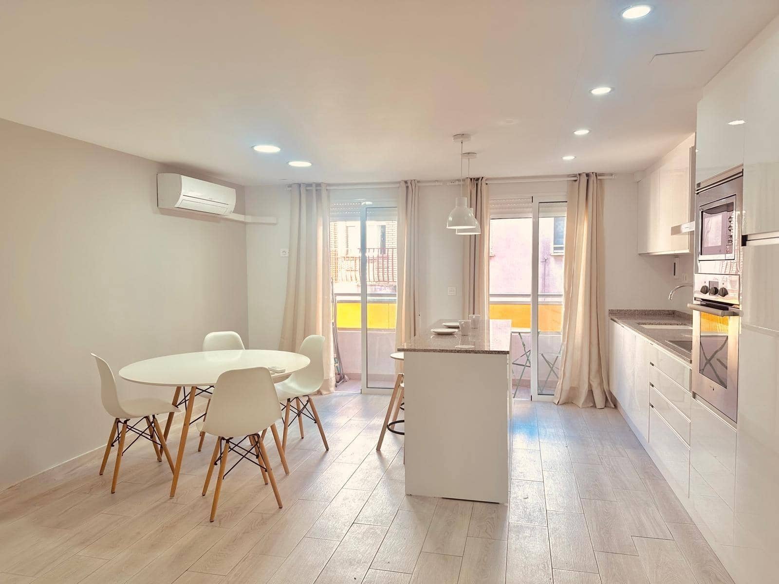 2 slaapkamer Appartement te huur in Sagunto / Sagunt - € 850 (Ref: 9502400)