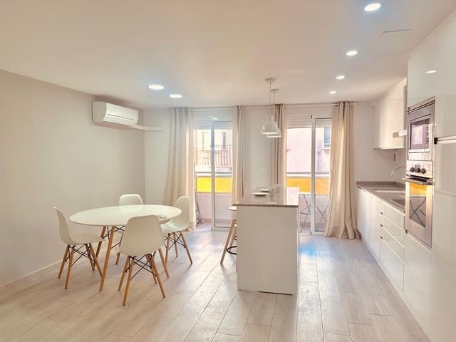 2 slaapkamer Appartement te huur in Sagunto / Sagunt - € 850 (Ref: 9502400)