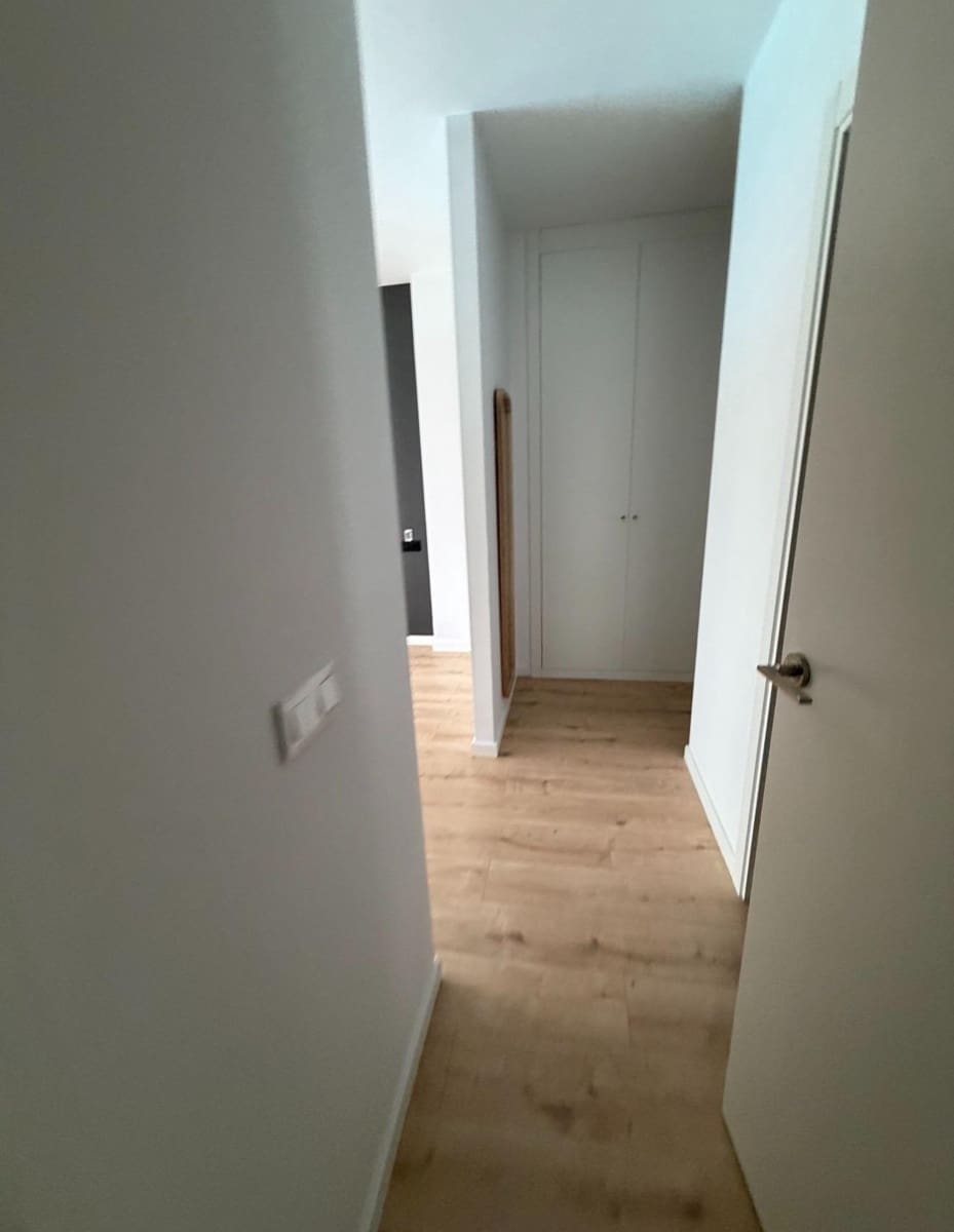 4 soveværelse Lejlighed til leje i Valencia by med garage - € 1.950 (Ref: 9543700)