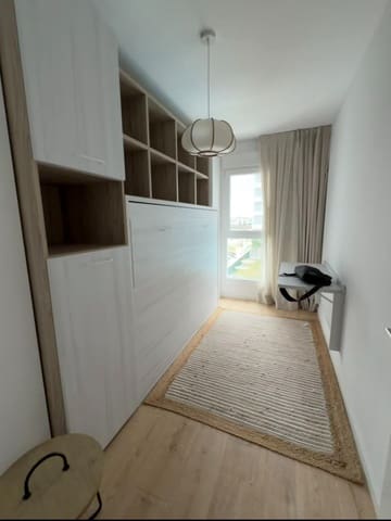 4 soveværelse Lejlighed til leje i Malilla, Valencia by med garage - € 1.950 (Ref: 9543700)