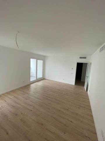 4 soveværelse Lejlighed til leje i Malilla, Valencia by med garage - € 1.950 (Ref: 9543700)