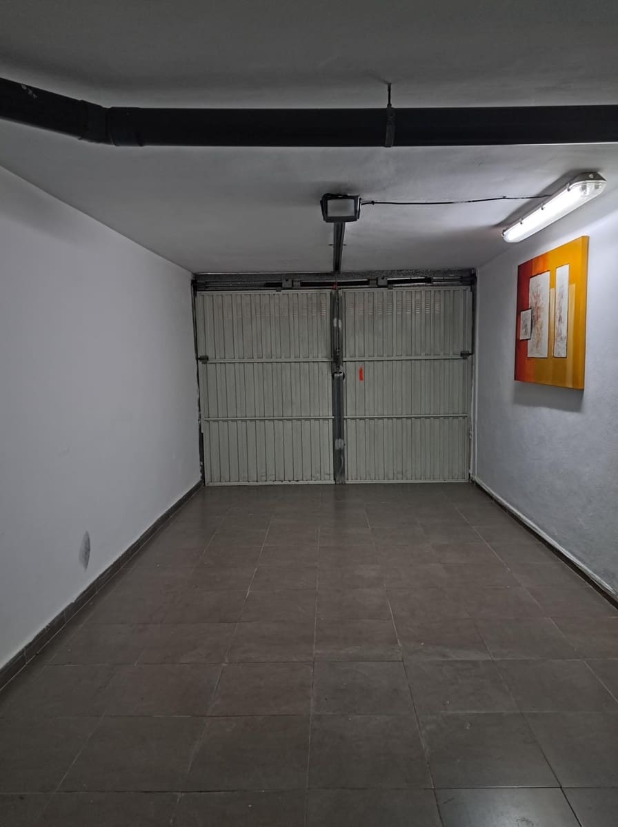 5 chambre Villa/Maison Mitoyenne à vendre à L'Eliana avec piscine garage - 469 000 € (Ref: 9543701)